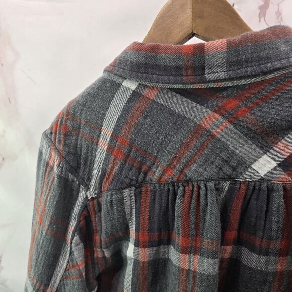 CAbi Shirt Womens XL Grey Button Plaid Tavern Flannel Shacket Shirt Jacket 4164 - Picture 6 of 12